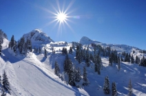 Ski Snowboard Skiweekend Skiwochenende Snowboardschule Schweiz Busreise h2o-tours h2o Engelhorn Mannheim Comeridewithus h2oweekends Hotel Winterurlaub Portes du Soleil